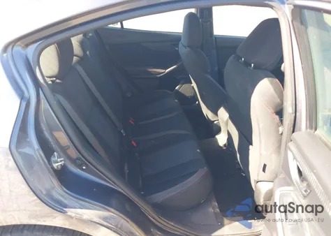 2017 Subaru Impreza 2.0I Sport z USA, uszkodzony, nr VIN 4S3GKAK63H1626499